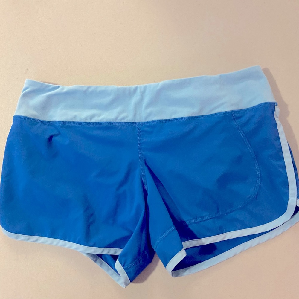 Run in rabbit shorts sz M